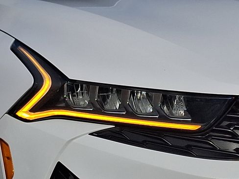 Used 2022 Kia K5 GT-Line image 9