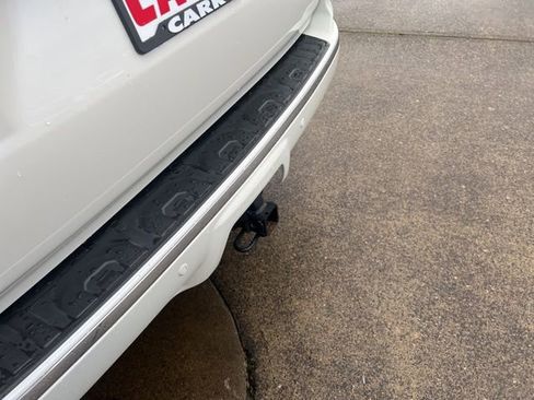 Used 2018 Toyota 4Runner Limited image 11