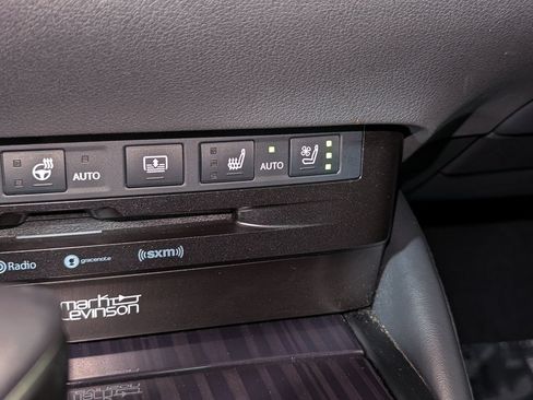 Used 2019 Lexus ES 350 Ultra Luxury w/ Accessory Package FWD image 21