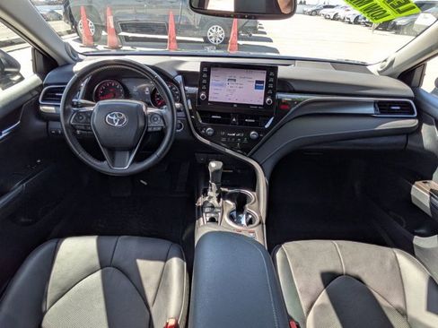 Used 2023 Toyota Camry XSE image 15