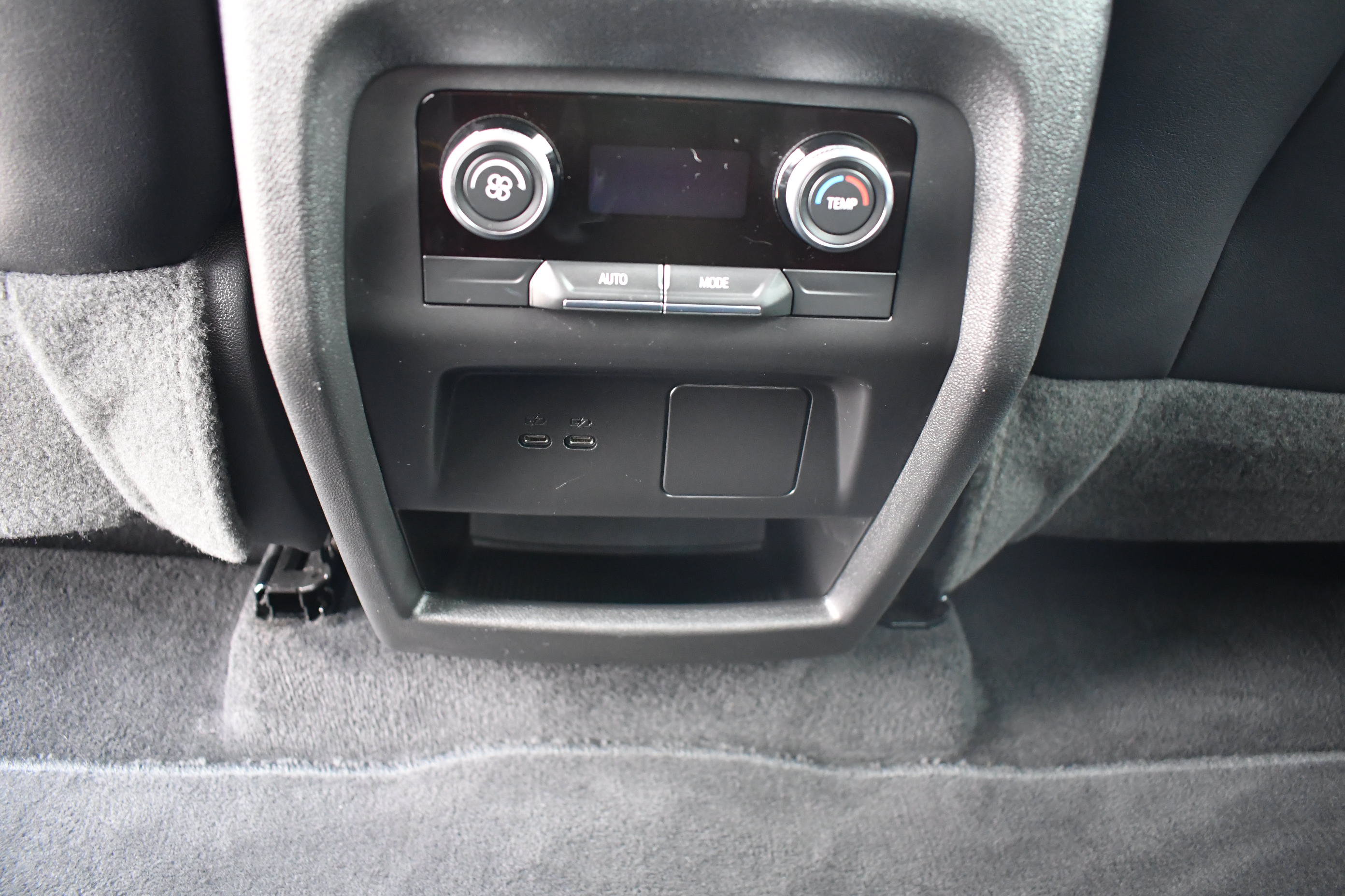 Used 2026 Buick Enclave Sport Touring FWD image 23