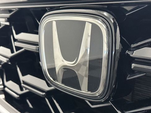 Used 2023 Honda CR-V Sport Touring image 15