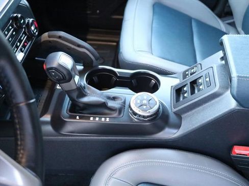 Used 2024 Ford Bronco Outer Banks image 29