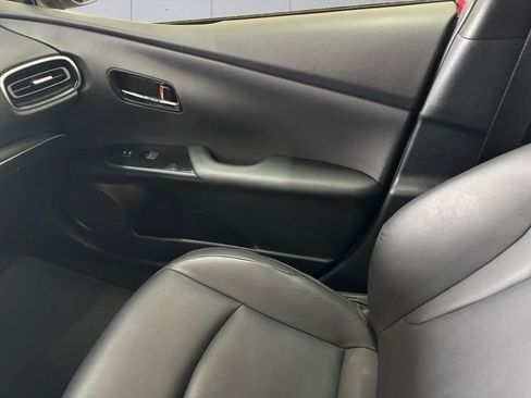 Used 2021 Toyota Prius XLE w/ Carpet Mat Package (TMS) AWD/4WD image 11
