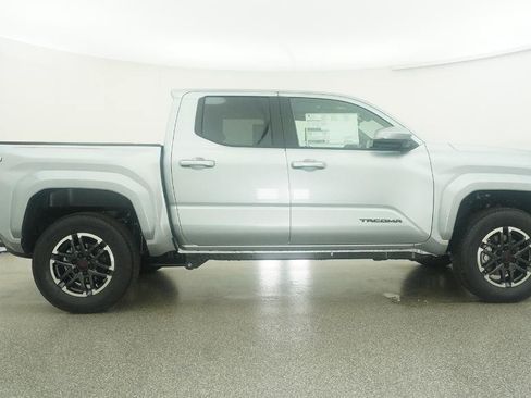 New 2026 Toyota Tacoma TRD Sport RWD image 36