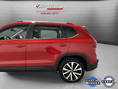 Used 2024 Volkswagen Taos SE image 93