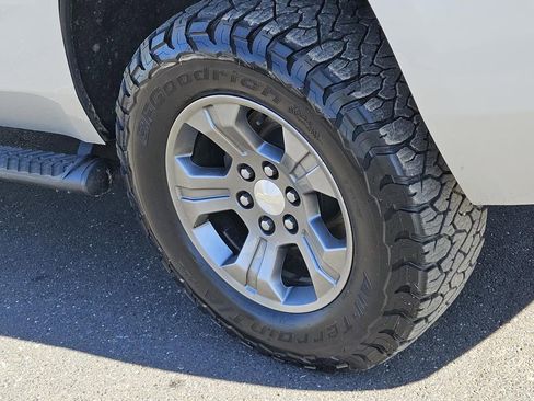 Used 2016 Chevrolet Tahoe LT image 7