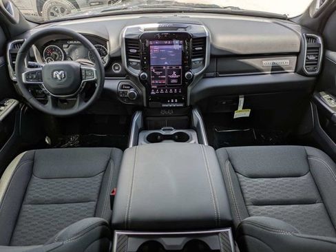 New 2026 RAM 1500 Big Horn AWD/4WD image 15