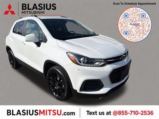 Used 2022 Chevrolet Trax LT w/ Sport Edition AWD/4WD video 1