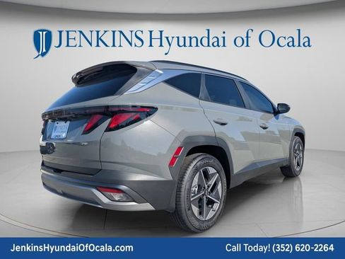 New 2026 Hyundai Tucson SEL FWD image 3