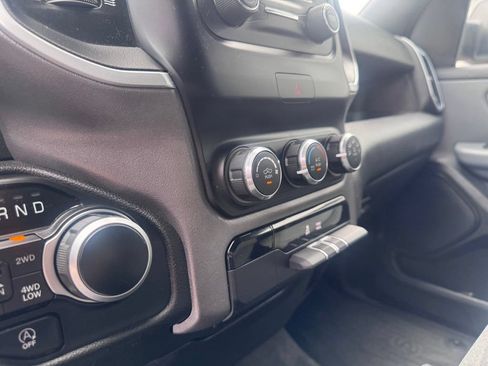 Used 2021 RAM 1500 Big Horn AWD/4WD image 17