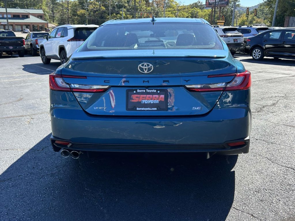 New 2026 Toyota Camry Hybrid FWD image 4