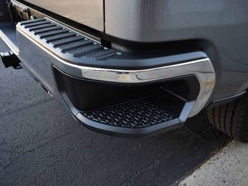 Used 2019 Chevrolet Silverado 1500 LT w/ All-Star Edition image 33