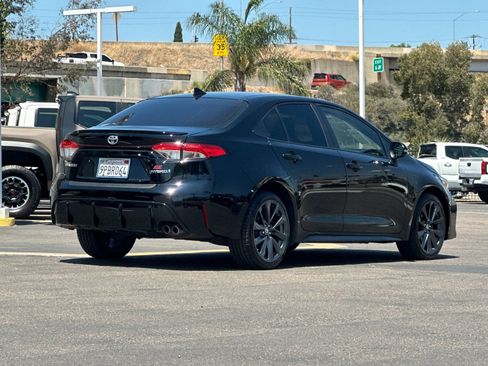 Used 2024 Toyota Corolla SE FWD image 5