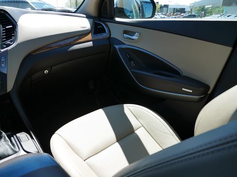 Used 2015 Hyundai Santa Fe Limited AWD/4WD image 11
