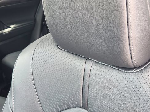 New 2026 Toyota Highlander Limited AWD/4WD image 16