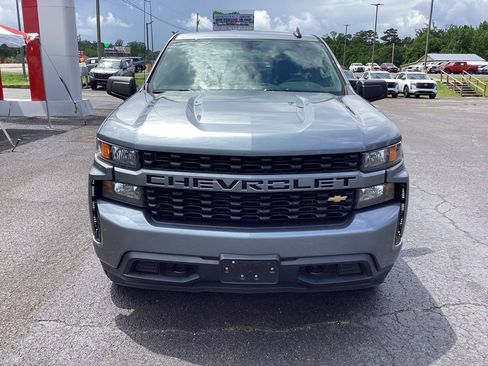 Used 2019 Chevrolet Silverado 1500 Custom w/ Custom Value Package RWD image 19