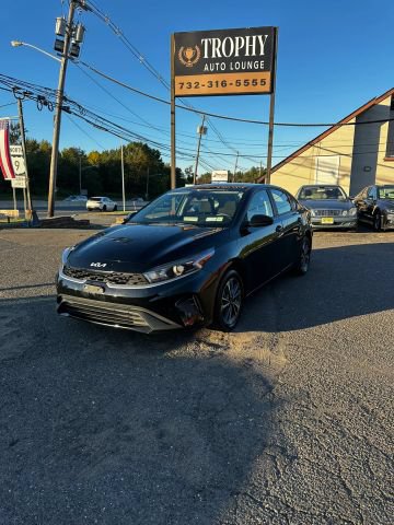 Used 2024 Kia Forte LXS FWD image 1