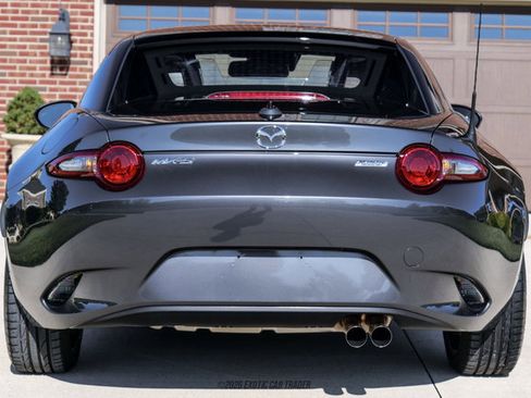 Used 2017 MAZDA MX-5 Miata RF Grand Touring RWD image 17
