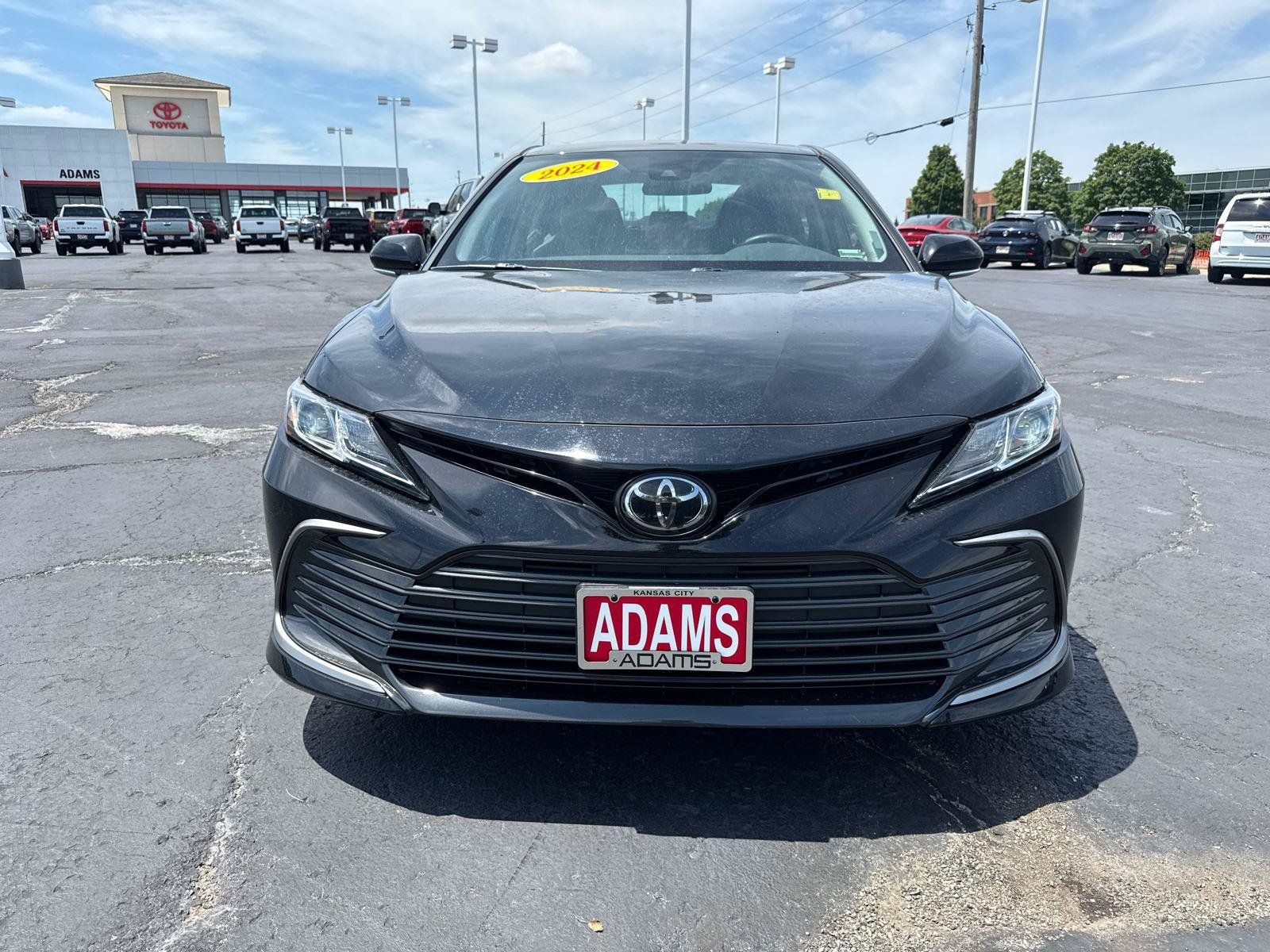 Used 2024 Toyota Camry LE FWD image 3