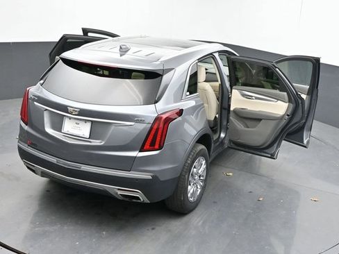 Used 2021 Cadillac XT5 Premium Luxury w/ LPO, Floor Liner Package AWD/4WD image 67