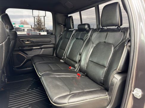 Used 2019 RAM 1500 Limited w/ Body Color Bumper Group image 30
