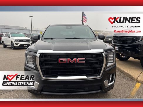 Used 2023 GMC Yukon SLE image 3