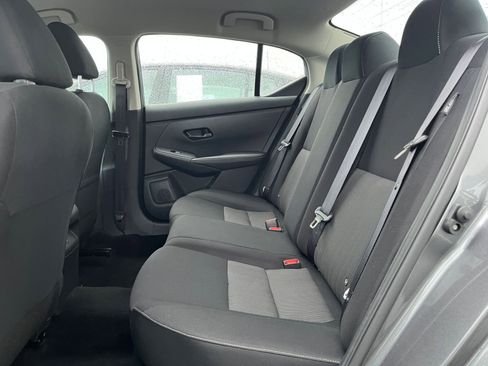 Used 2025 Nissan Sentra SV image 23