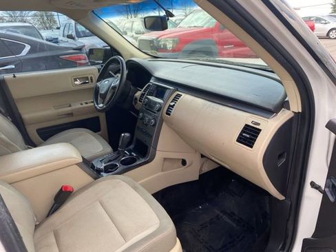 Used 2014 Ford Flex SE FWD image 27