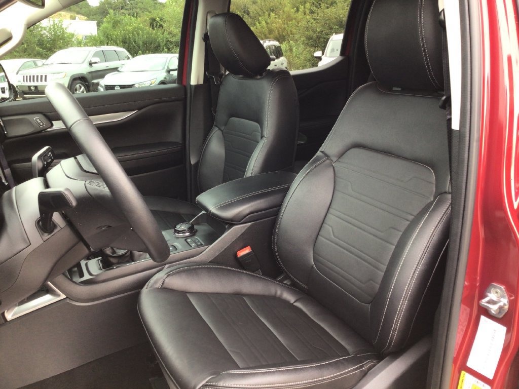 Used 2025 Ford Ranger Lariat AWD/4WD image 10