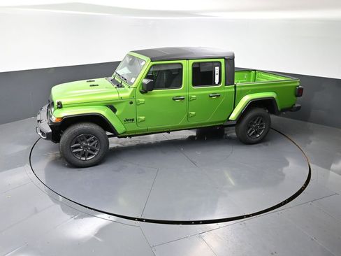 New 2026 Jeep Gladiator Sport image 43