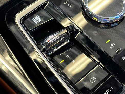 New 2026 BMW 760i xDrive L w/ Executive Package image 19