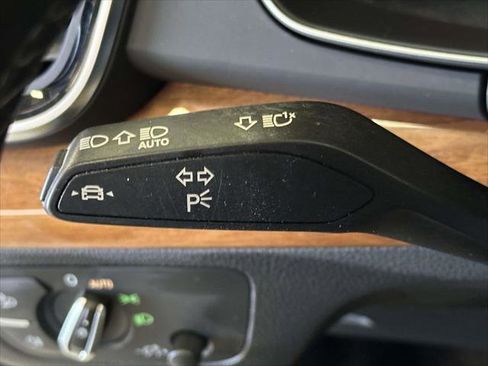 Used 2023 Audi Q5 2.0T Premium image 23