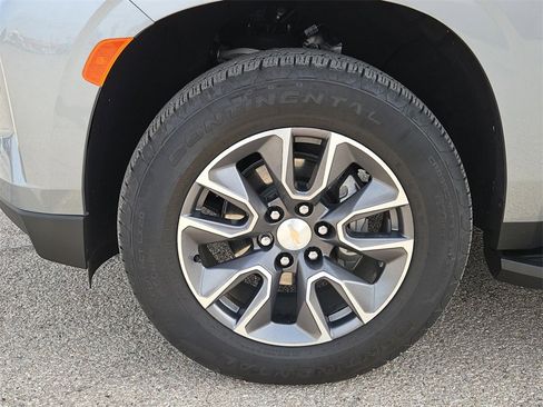 Used 2024 Chevrolet Tahoe LT image 8