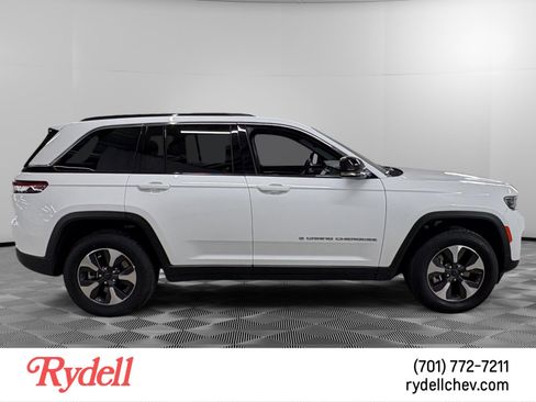 Used 2024 Jeep Grand Cherokee Limited 4xe AWD/4WD image 6