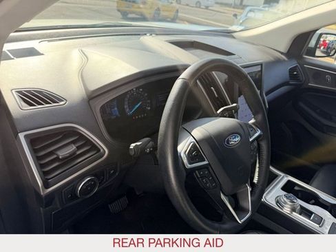 Used 2024 Ford Edge SEL image 16
