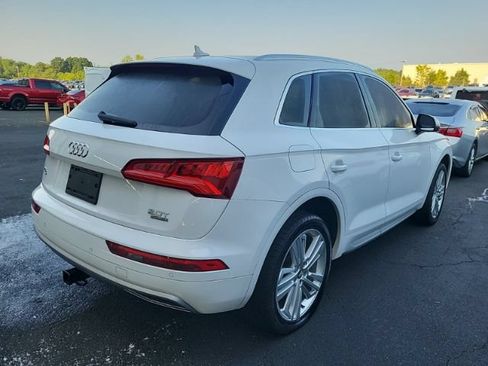 Used 2018 Audi Q5 2.0T Premium Plus w/ Premium Plus Package AWD/4WD image 4