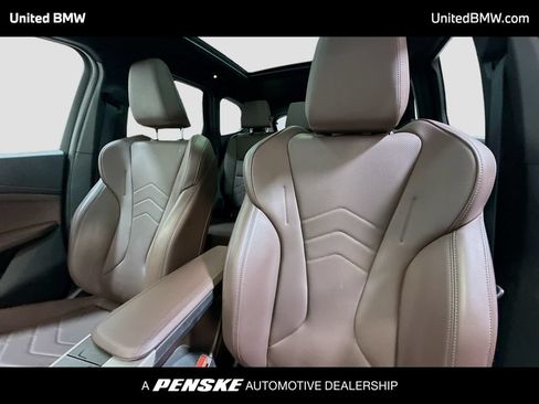 Used 2023 BMW X1 xDrive28i w/ Premium Package AWD/4WD image 3