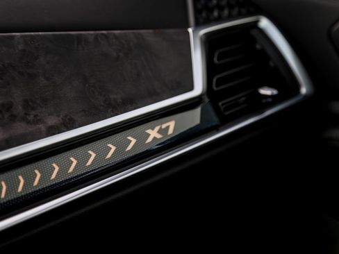New 2026 BMW X7 xDrive40i image 17
