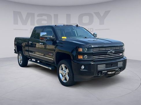 Used 2017 Chevrolet Silverado 2500 LT w/ Custom Sport Edition AWD/4WD image 4