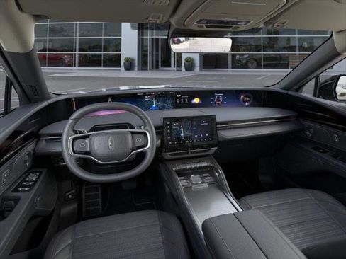 New 2026 Lincoln Nautilus Reserve AWD/4WD image 9