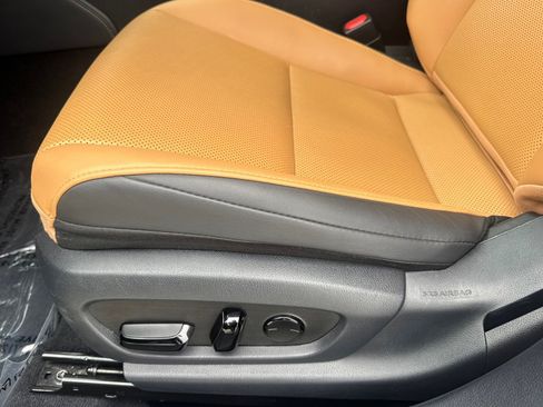 Used 2022 Lexus ES 350 w/ Premium Package FWD image 15