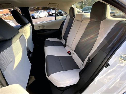 Certified 2025 Toyota Corolla LE image 19