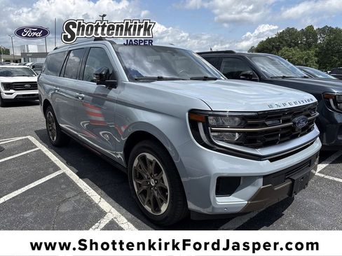 Used 2025 Ford Expedition Max King Ranch AWD/4WD image 1