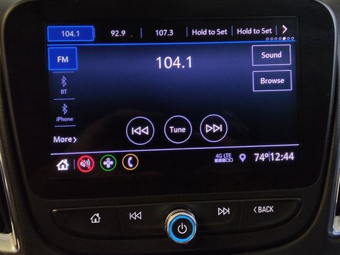 Used 2020 Chevrolet Malibu LT FWD image 25