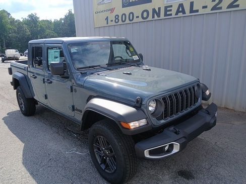 New 2025 Jeep Gladiator Sport image 1
