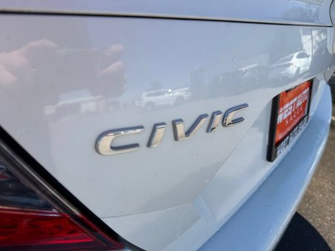 Used 2017 Honda Civic EX image 22