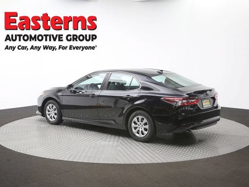 Used 2021 Toyota Camry LE FWD image 58