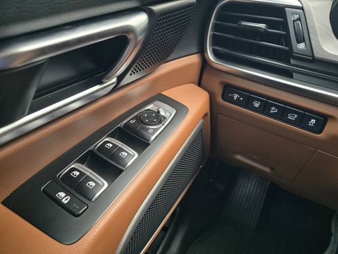 Used 2024 Kia Telluride EX X-Line AWD/4WD image 22