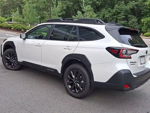 New 2025 Subaru Outback Onyx Edition w/ Popular Package #2 image 6